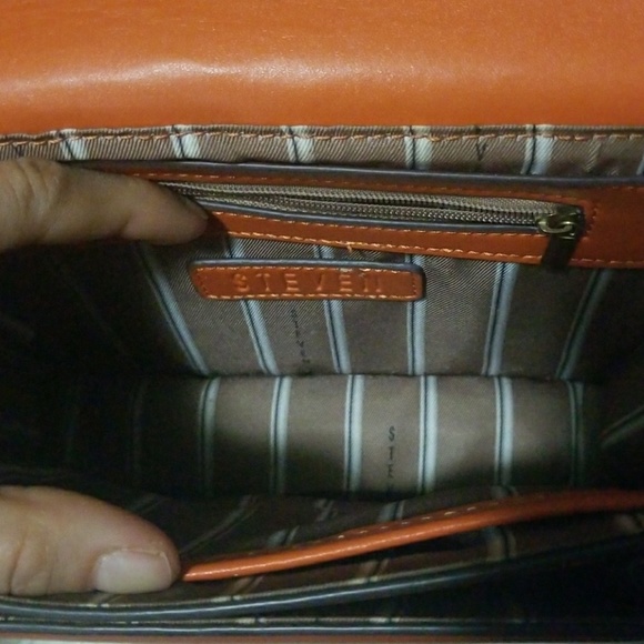 Steve Madden crossbody satchel - Picture 5 of 7